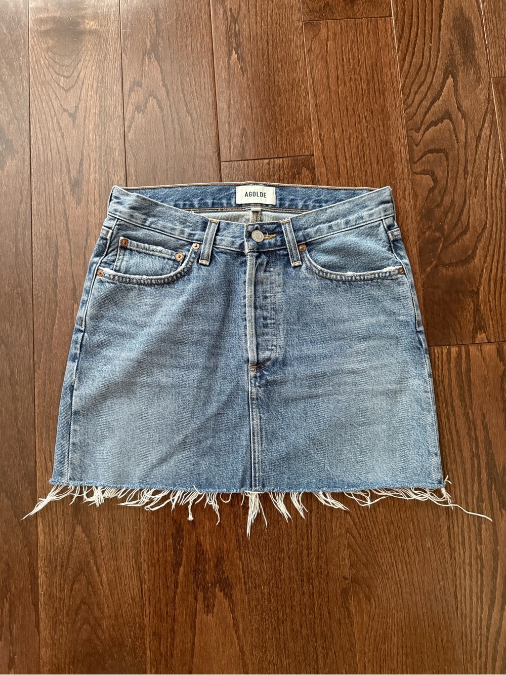 🌟 Agolde Medium Blue Denim Raw-Hem Mini Skirt